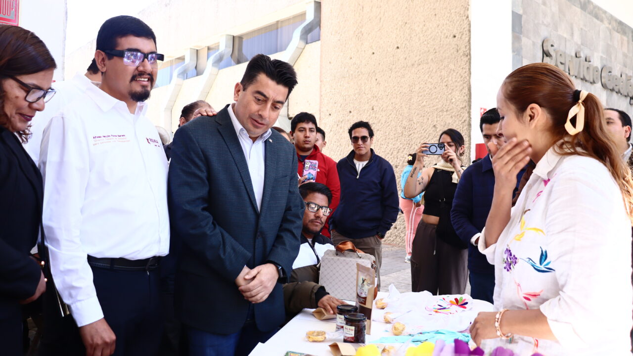 Personas con discapacidad fortalecieron sus negocios en la  Feria del Emprendimiento