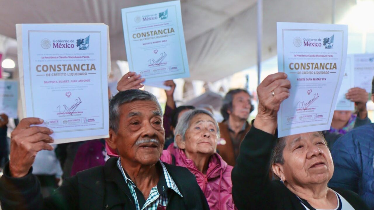 Actopan, sede de la entrega de 558 constancias de finiquito del FOVISSSTE.